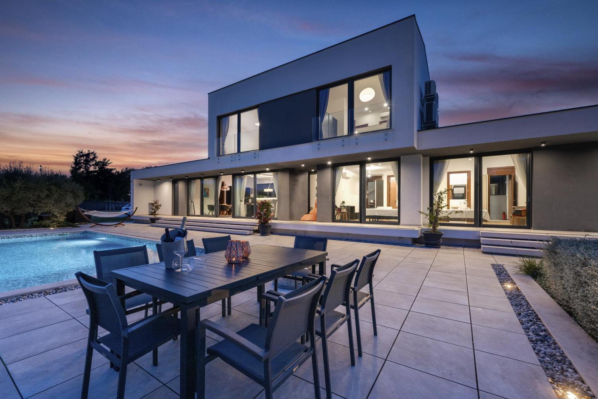 Martincic Residence - 5 Stars Luxury With Pool Heating On 4000M2 Rakalj Exterior foto