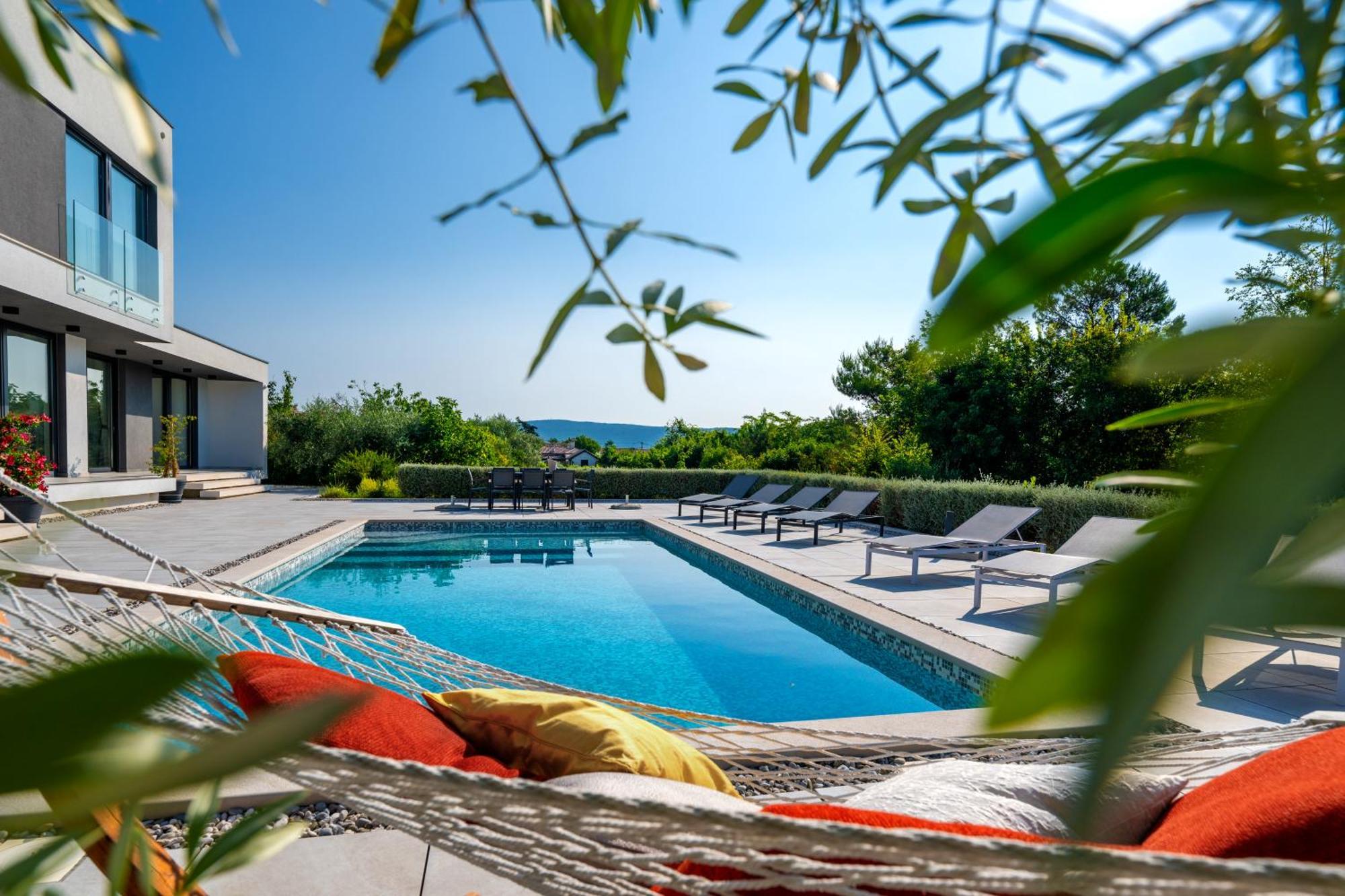 Martincic Residence - 5 Stars Luxury With Pool Heating On 4000M2 Rakalj Exterior foto