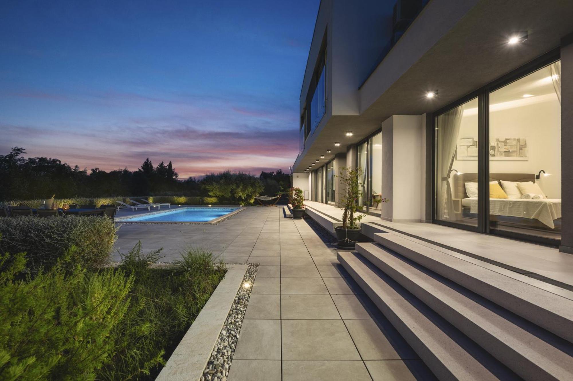 Martincic Residence - 5 Stars Luxury With Pool Heating On 4000M2 Rakalj Exterior foto
